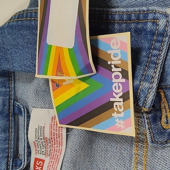 Pride women's denim jacket Size: XS - Picture 4 of 4